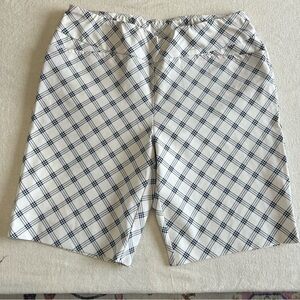 TAIL Plaid Patterned Golf Shorts